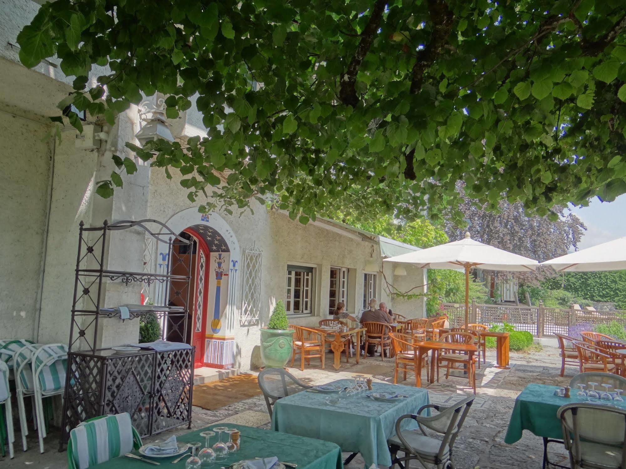 Auberge Des Chasseurs Échenevex Exterior foto